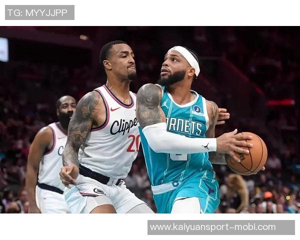 小卡谈与保罗的良好沟通共同探索提升球队实力的途径